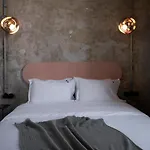 Hipsters Hotel